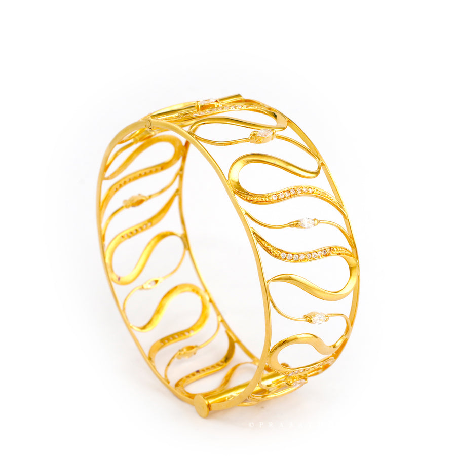 22KT YELLOW GOLD BANGLE (BA0000026)