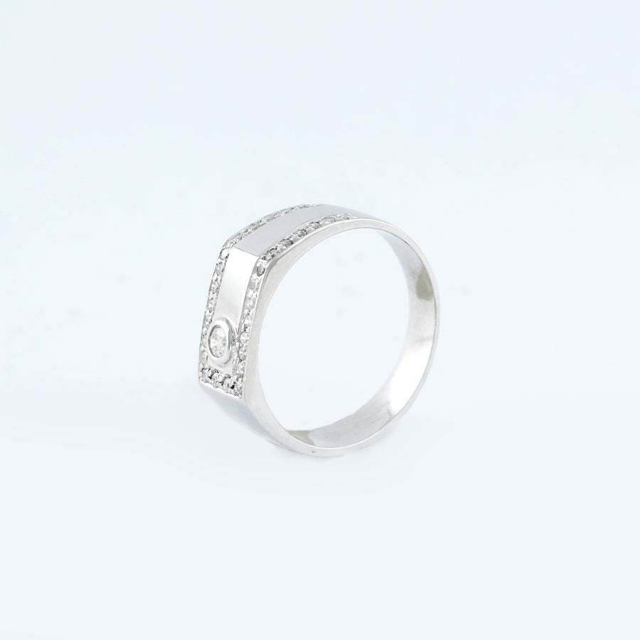 18KT WHITE GOLD RING (NL12-18K762)