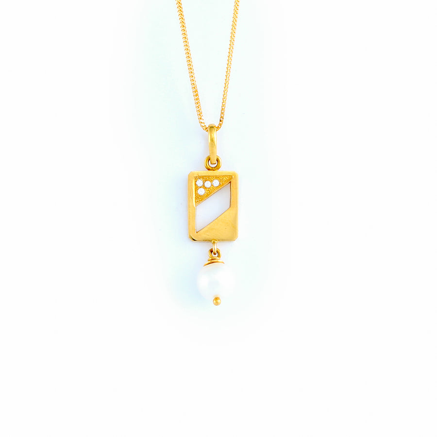 22KT YELLOW GOLD PEARL PENDANT (PE0000835)