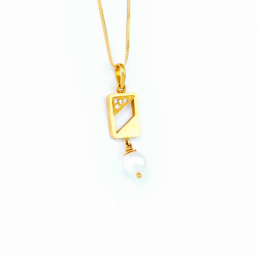 22KT YELLOW GOLD PEARL PENDANT (PE0000835)