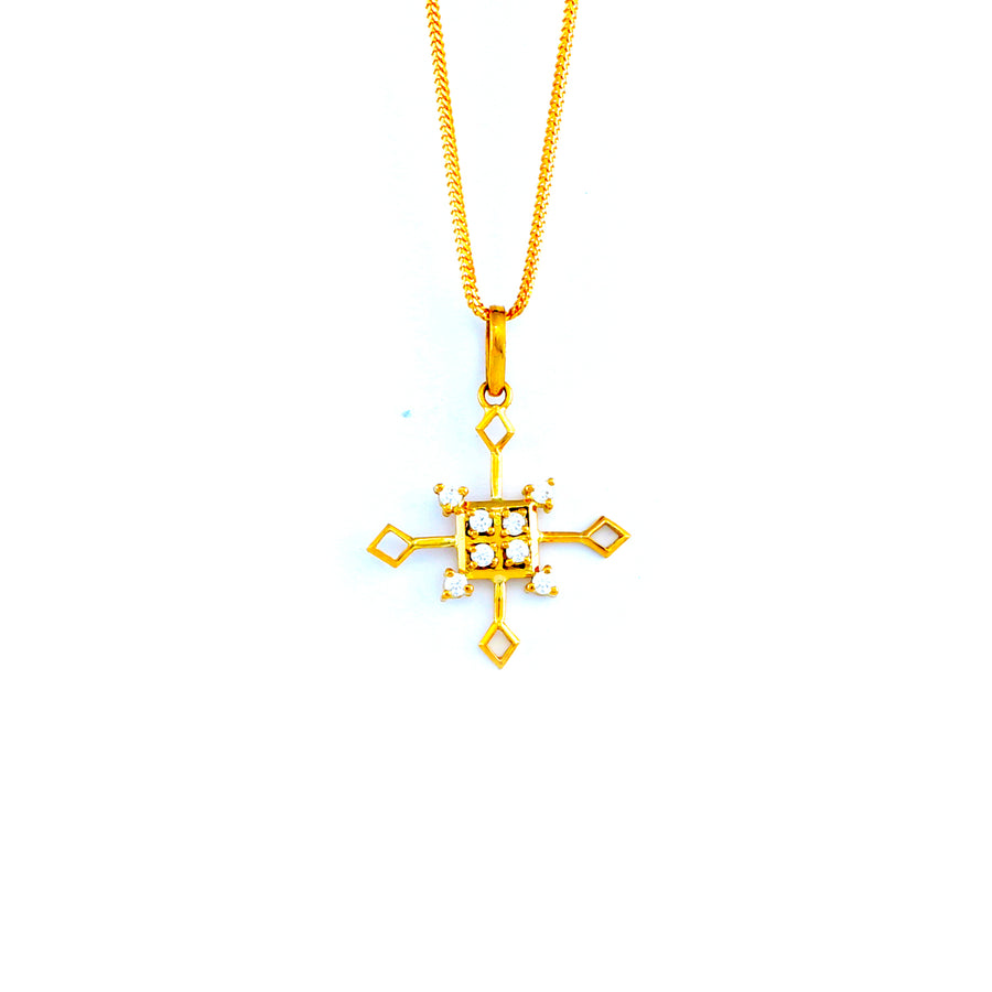 22KT YELLOW GOLD STONE STUDDED PENDANT (PE0001688)