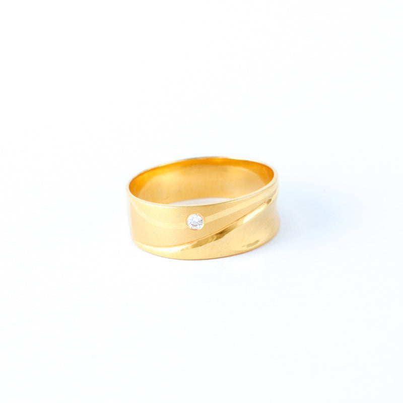 22KT YELLOW GOLD RING (RI0002044)