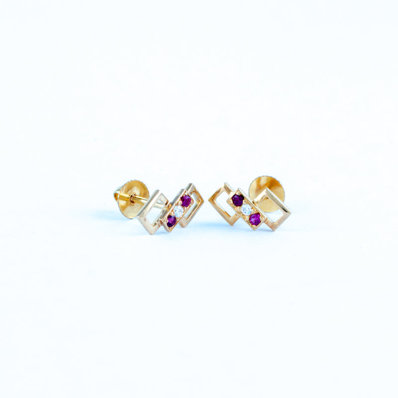 22KT YELLOW GOLD EAR STUD (ES0001377)